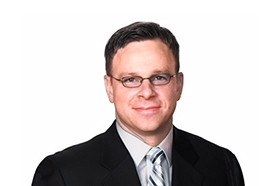 Headshot of robert-clarke